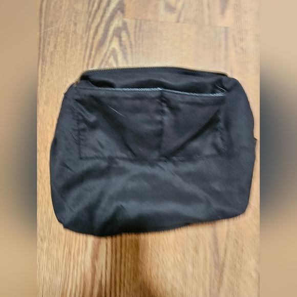 BEBE Textured Black Leather Insert Makeup Bag Rosegold Hardware - Picture 7 of 15